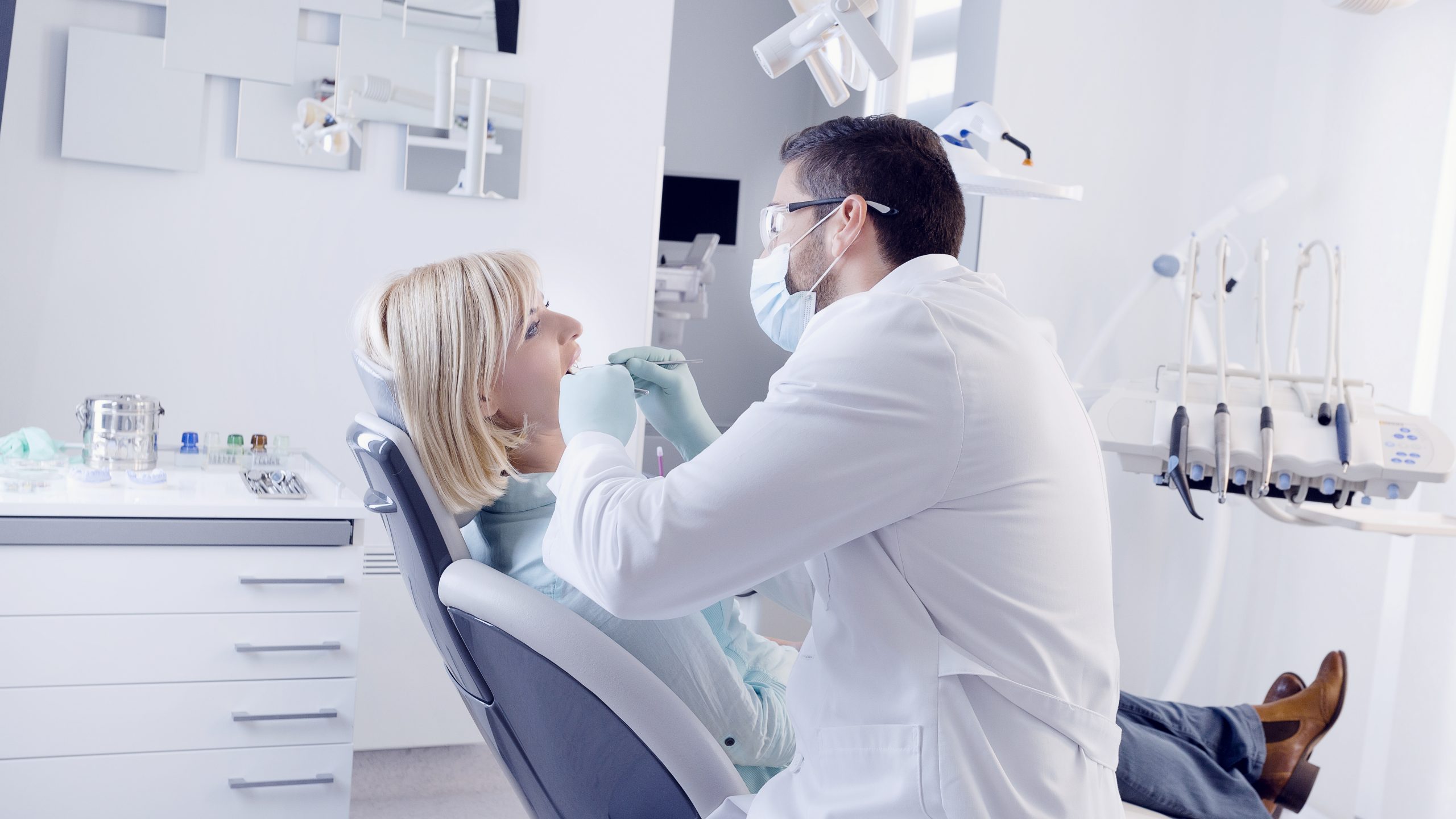 Dentist in Wood River, IL